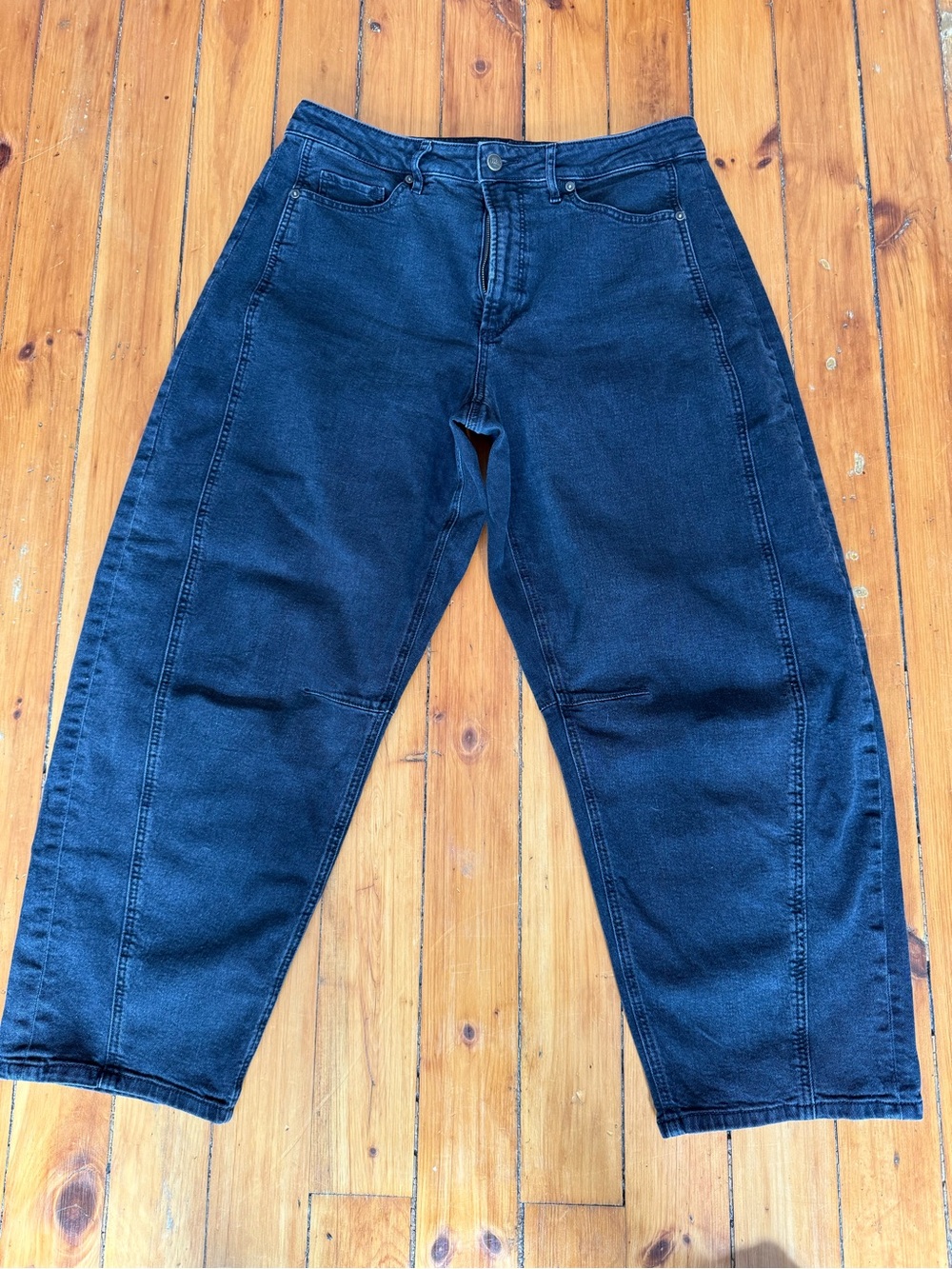 RIVET (by LOFT) Curvy Barrel Leg Jeans